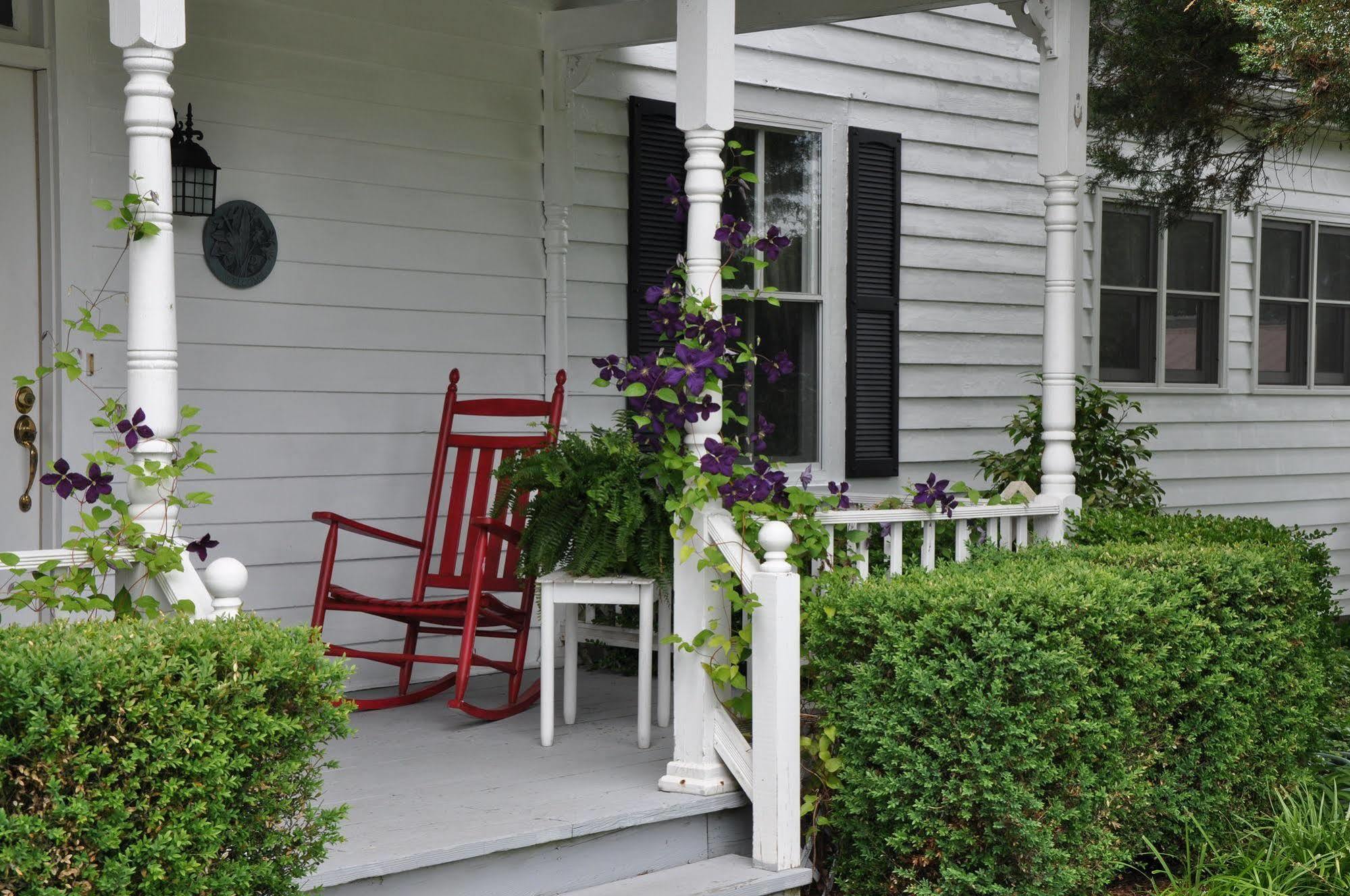 The Bed And Breakfast At Peace Hill 찰스 시티 외부 사진
